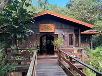 Great spa with excellent massages