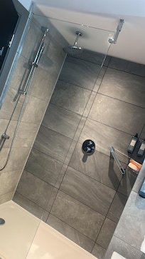 rainfall shower, not something you find in many hotels!