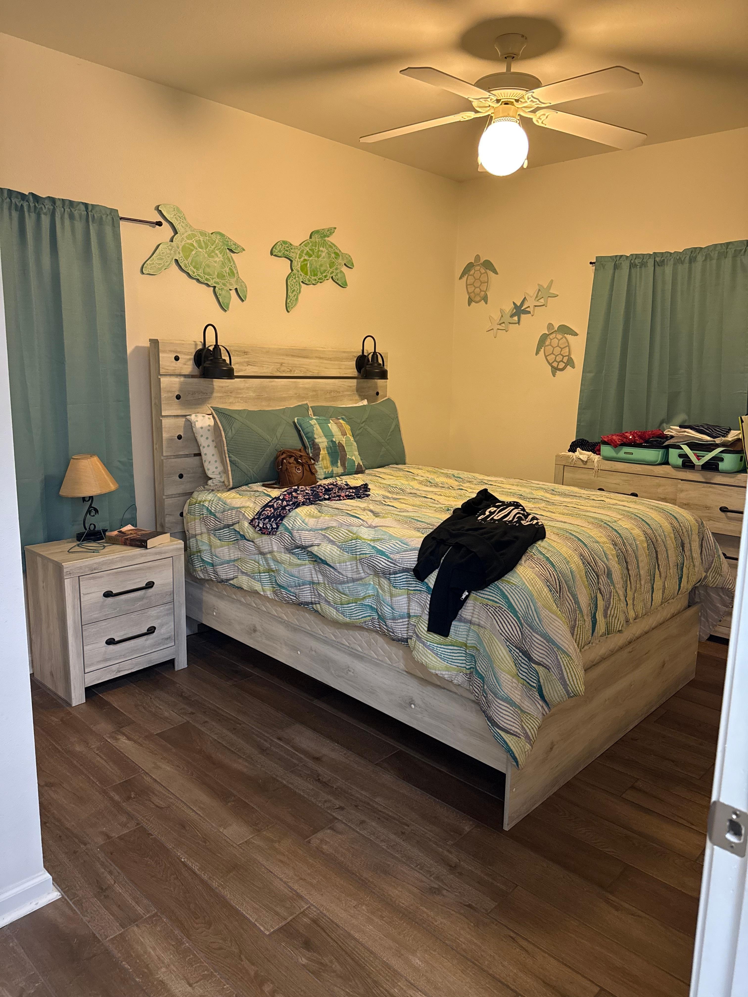 Second bedroom