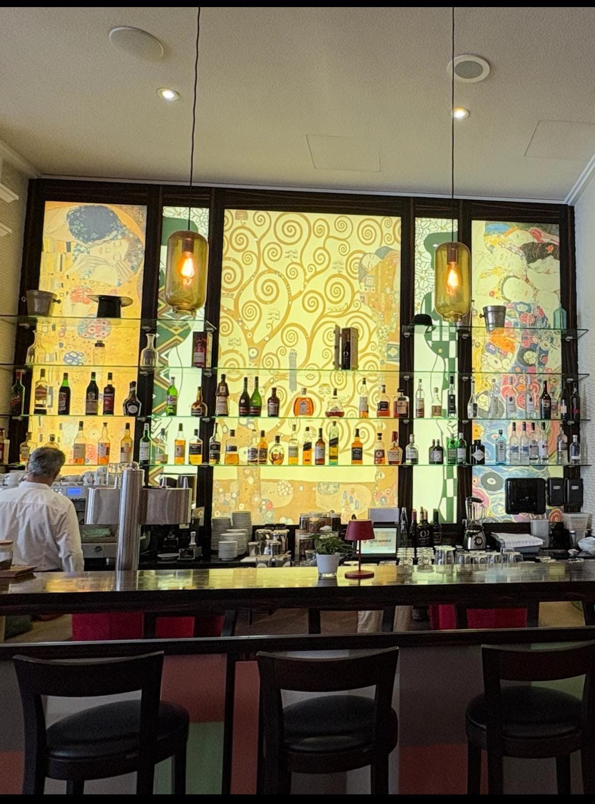Hotel's Klimpt bar