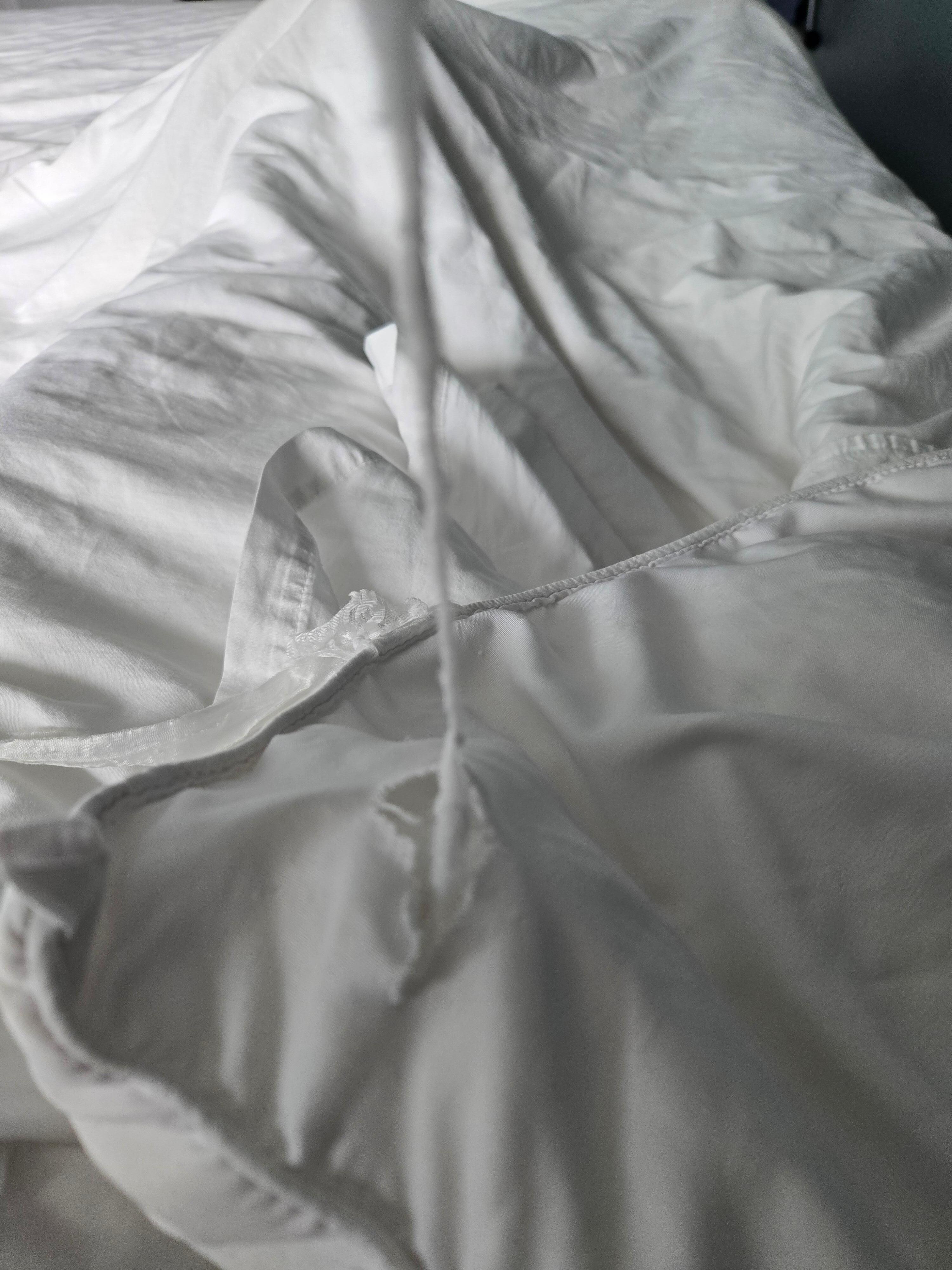 Comforter falling apart.