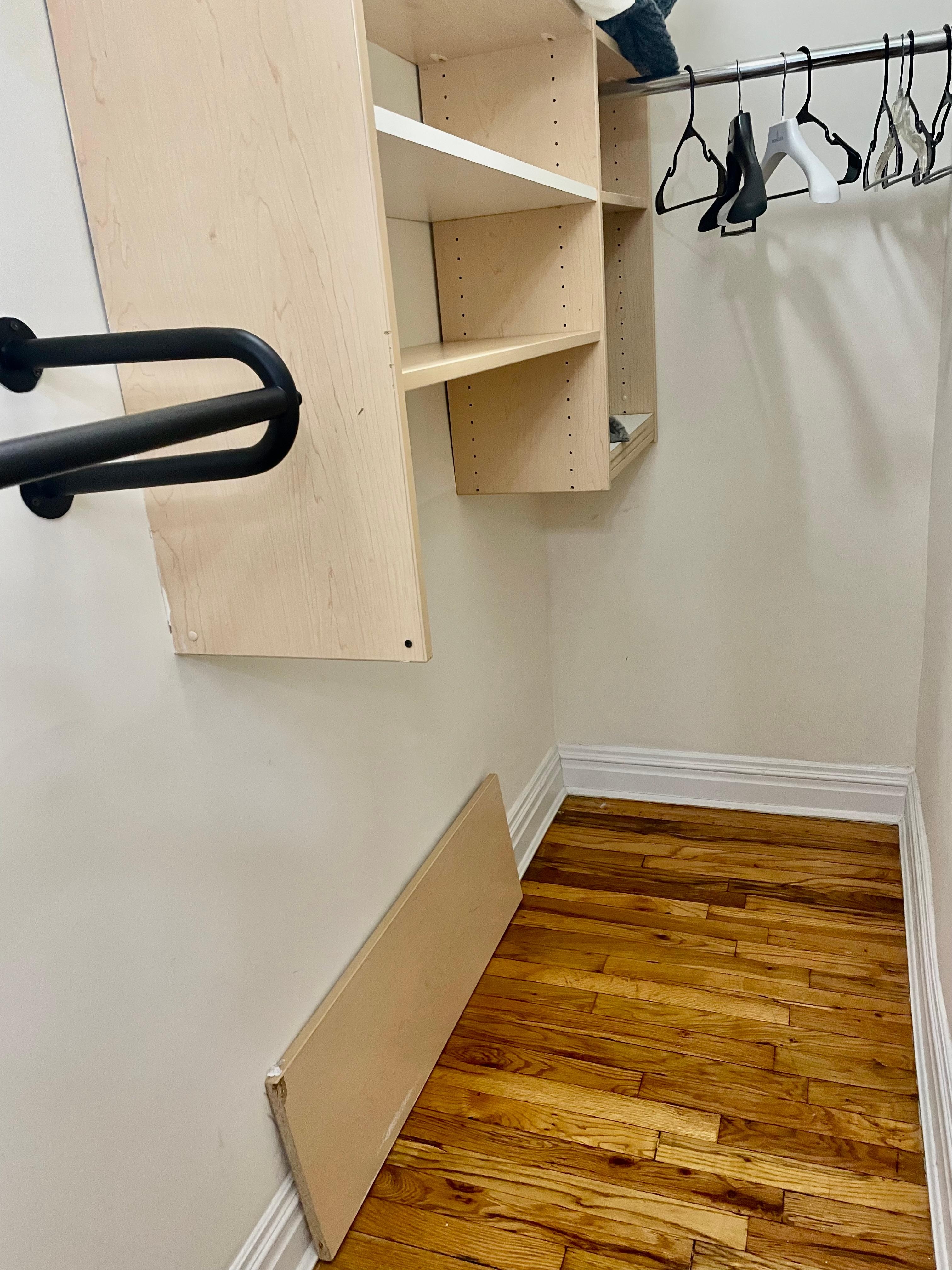 'Elegant' closet & broken shelf