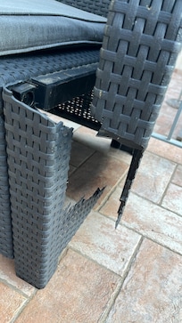Beispiel für ein Kaputtes Gartenmöbel