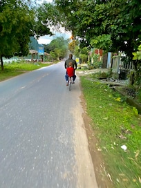Cycling in to Phong Nha town