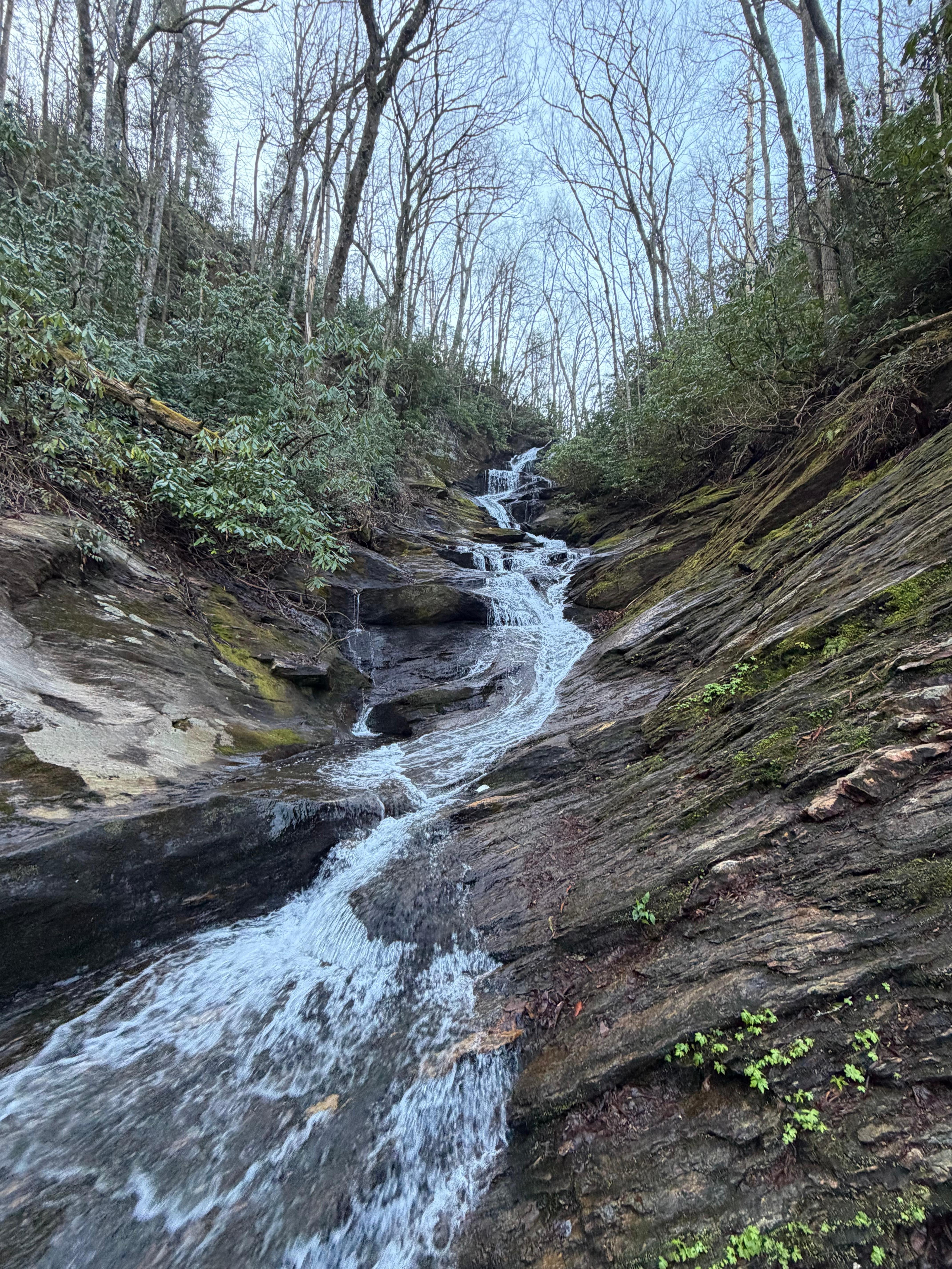 Roaring Falls hike about 25 minute drive