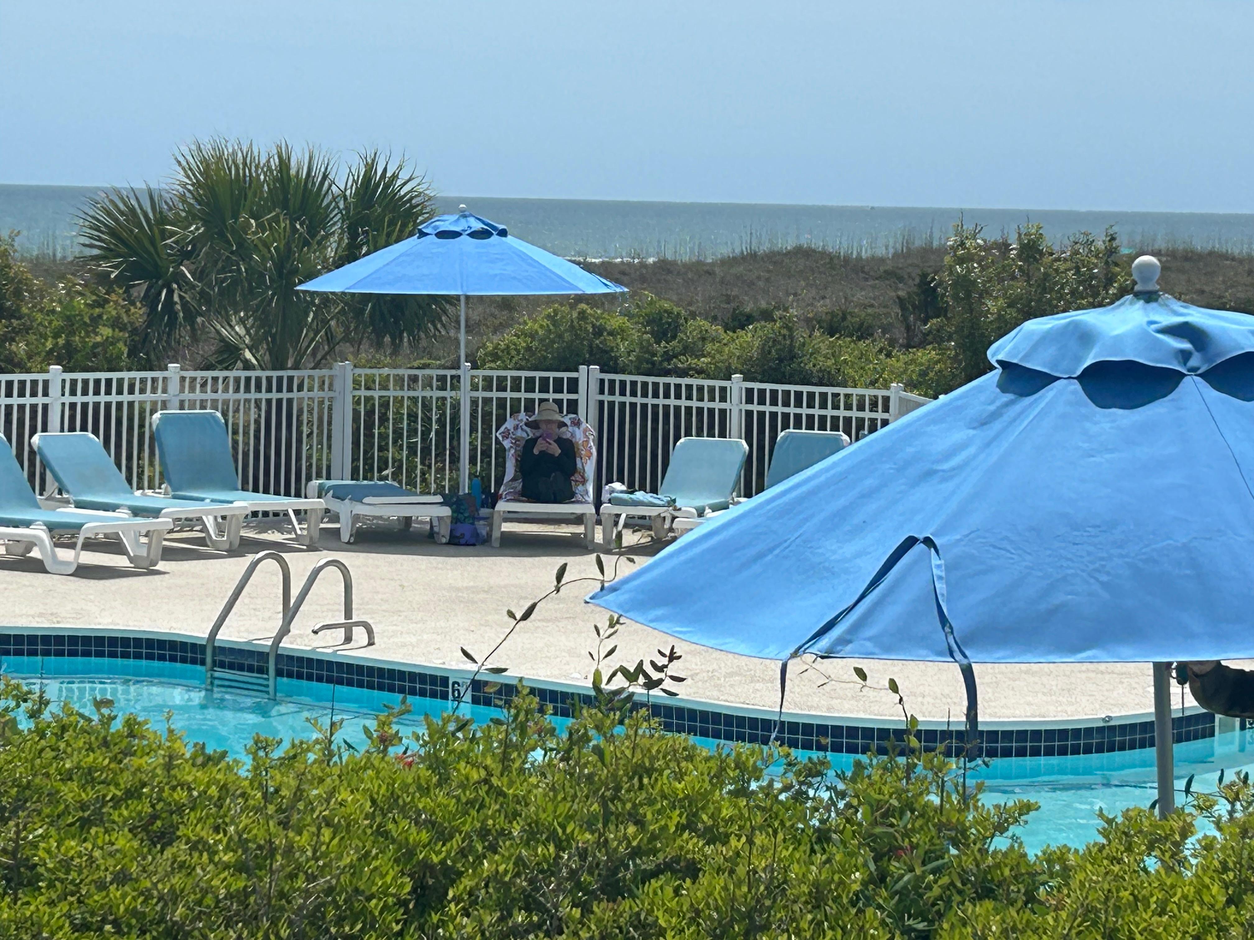 This smaller pool was great & located right next to the condo!
