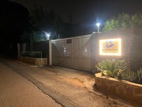Arriving at night, the gate