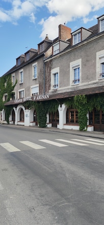Façade