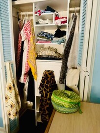 I wish my closet in Manhattan was this big! I loved putting away my vacation wears in this adorable closet.
