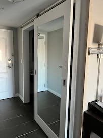 Nice full length mirror!