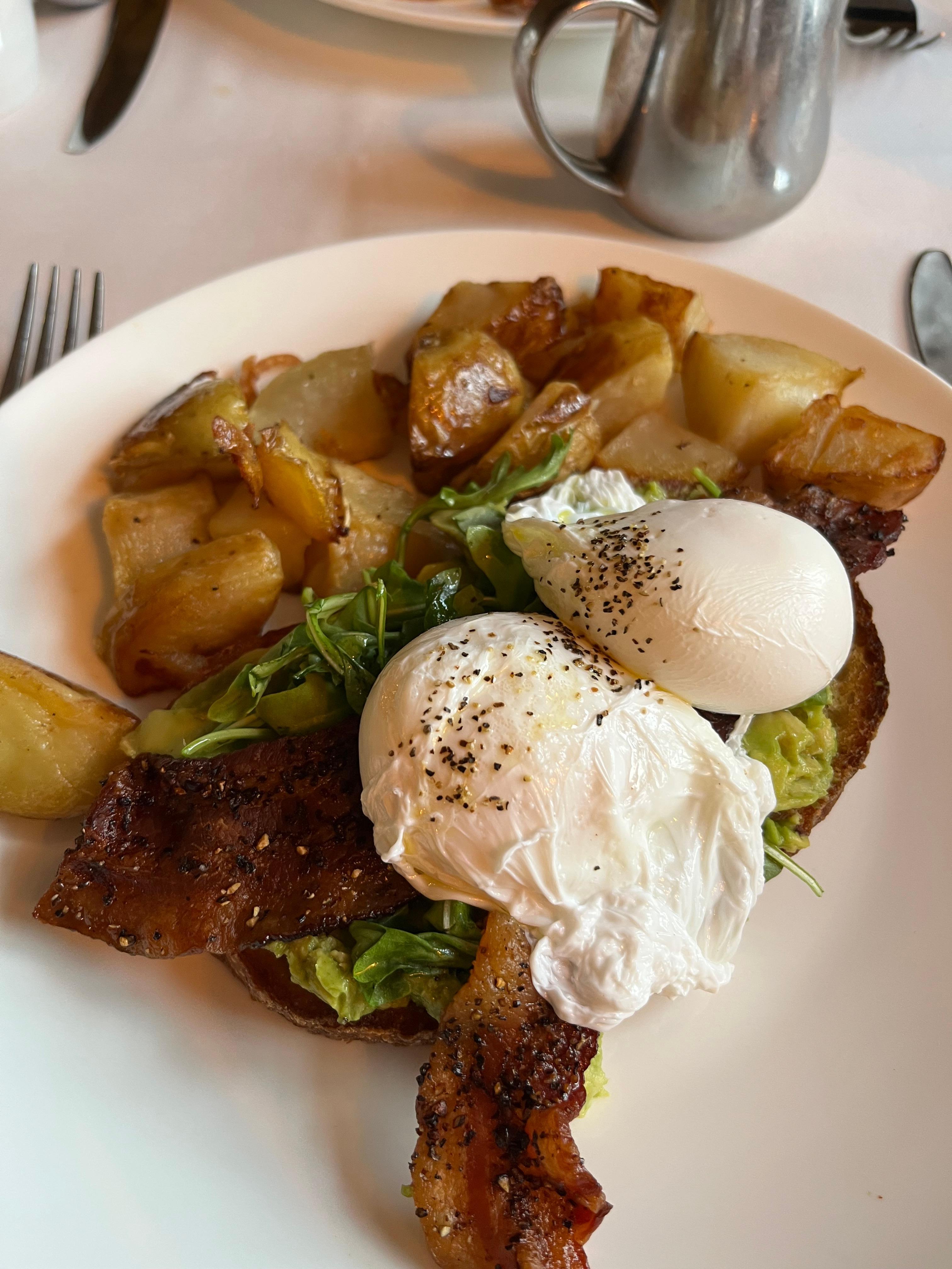 Breakfast in the Oak Cafe on the ground floor