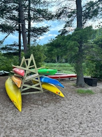 Kayaks for public use in lagoon