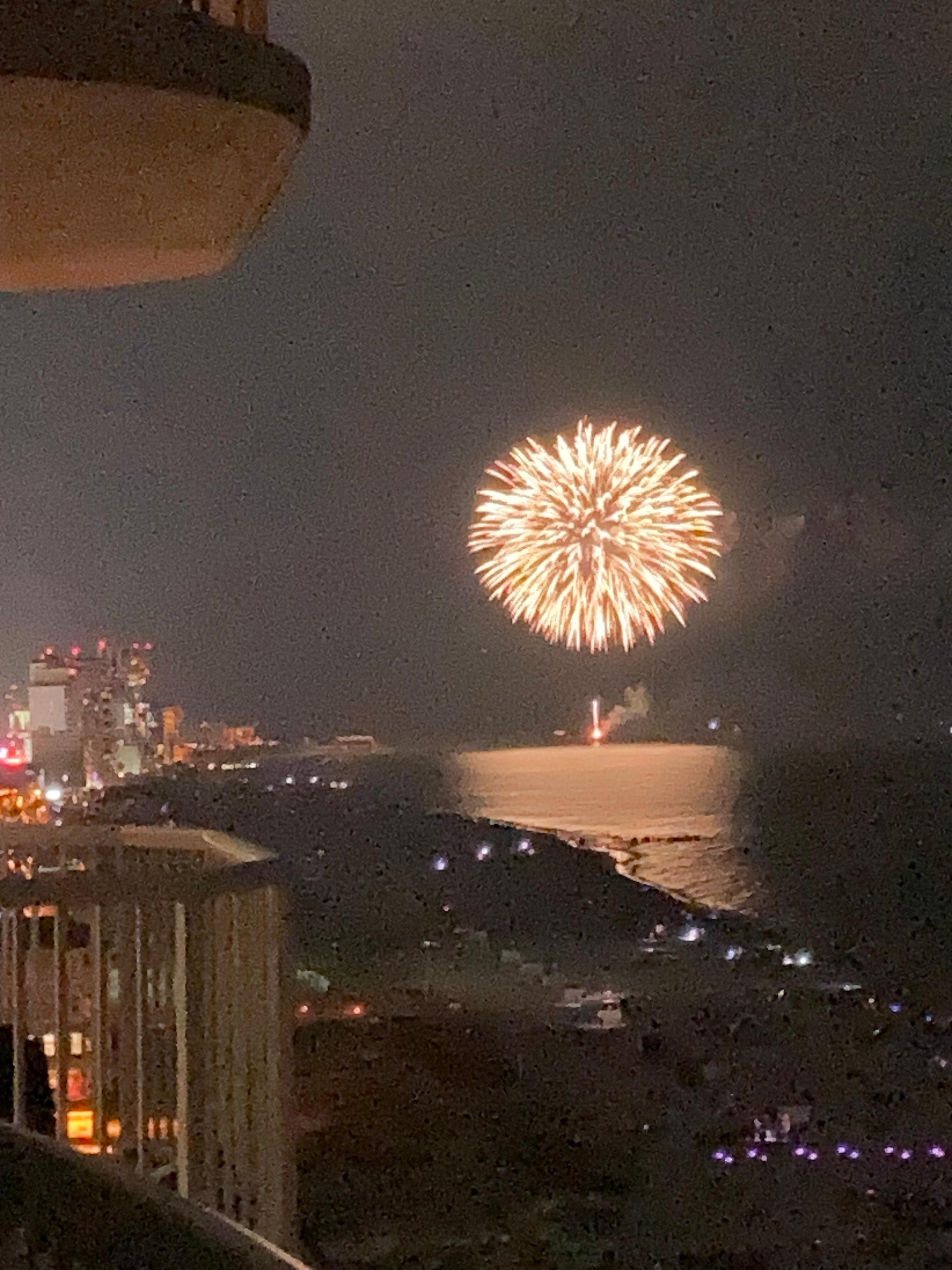 Happy 4th from the balcony 