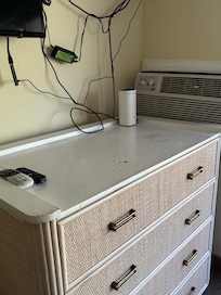 This dresser was disgusting: needs to go in the trash!