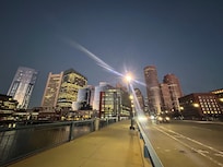 Run from hotel towards downtown early morning
