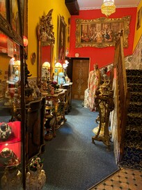 Heading to the room. One of the hallways.