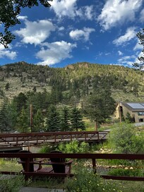 Open the screen door and enjoy the sounds of the river.