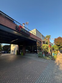 Outside view with Rooftop BBQ Area