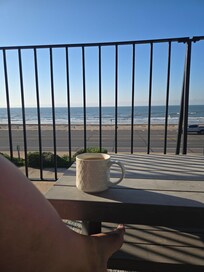 How I spent all 4 mornings of our stay.