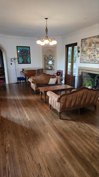 Huge living room with easy patio access and hardwood floors