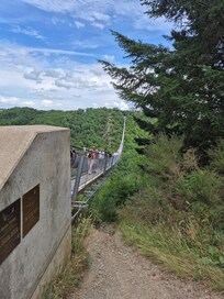 De hangende brug