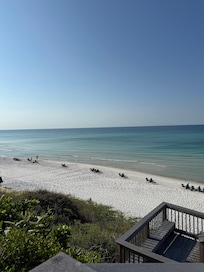 Perfect beach access!