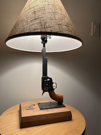 Bang bang, shoot out the lights.