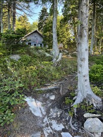 The property and path down to the ocean are so charming-- wouldn't change a thing.