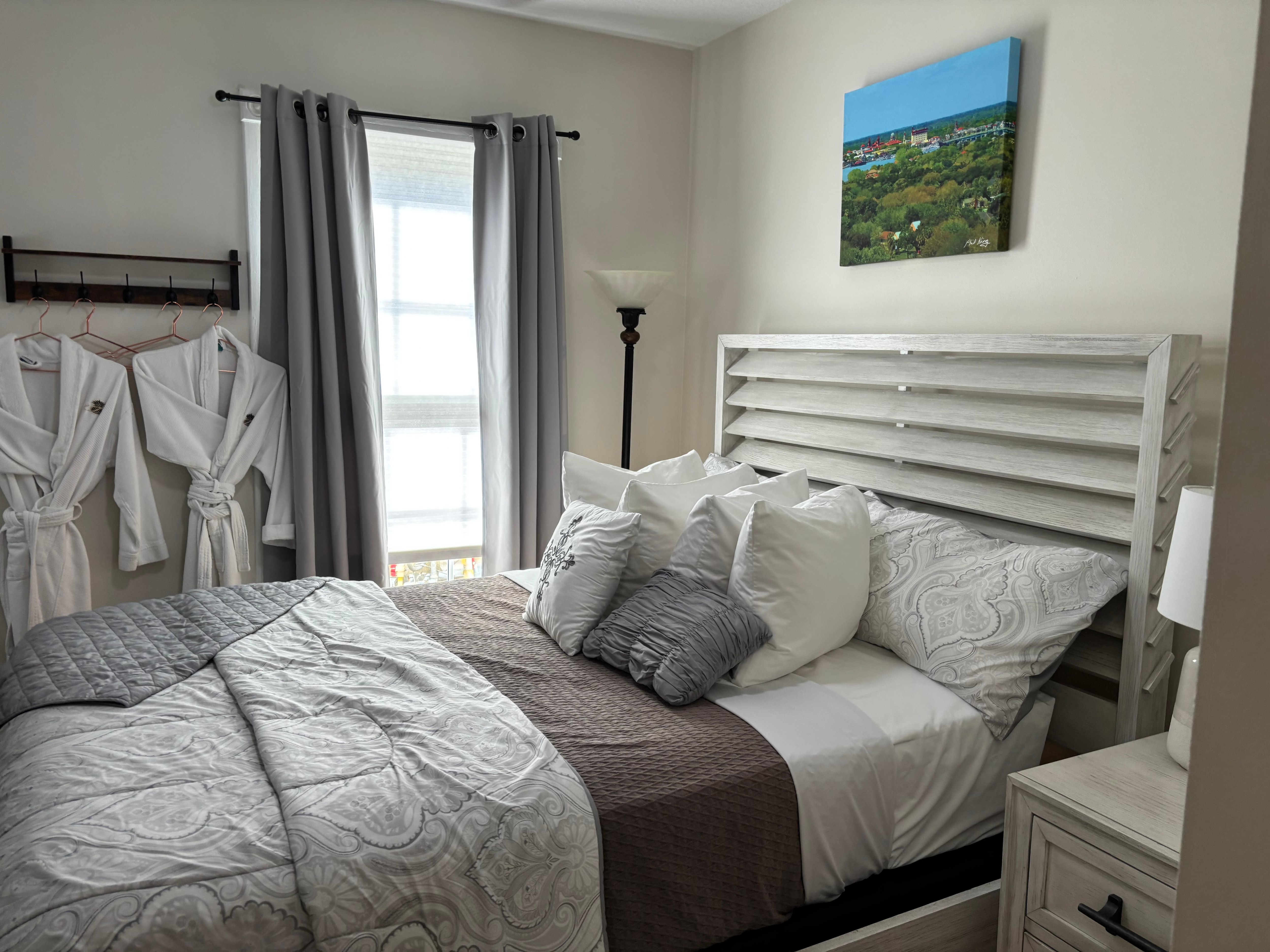 The bedding and decor was very nice.