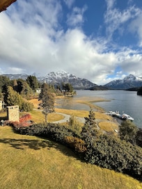 Vista da suíte - Ala lago Moreno