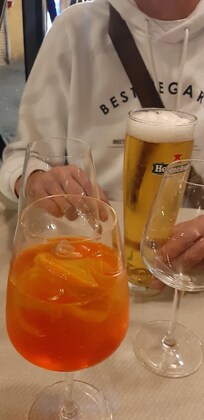Petit verre en terrasse