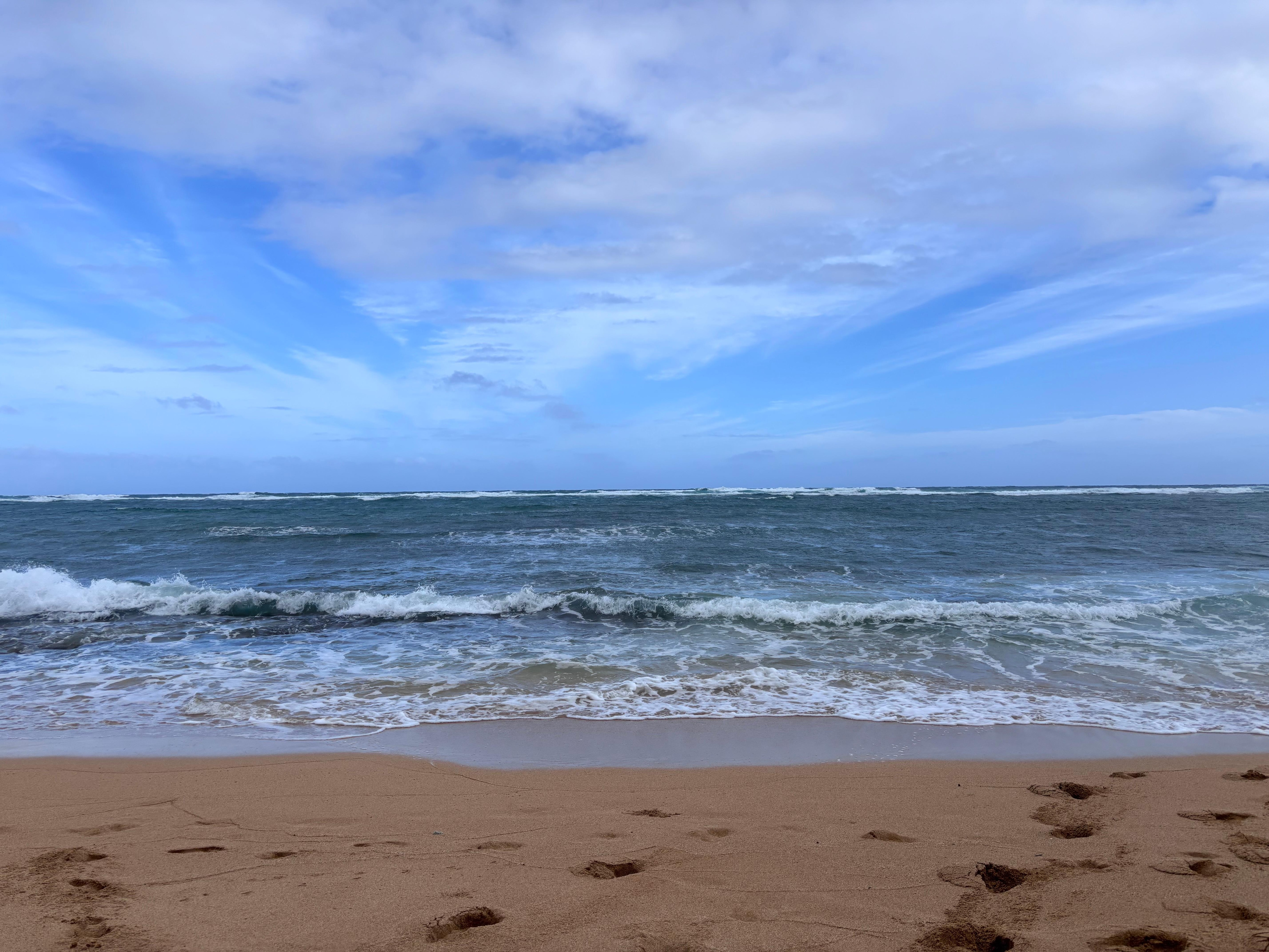 Close to beaches and food!