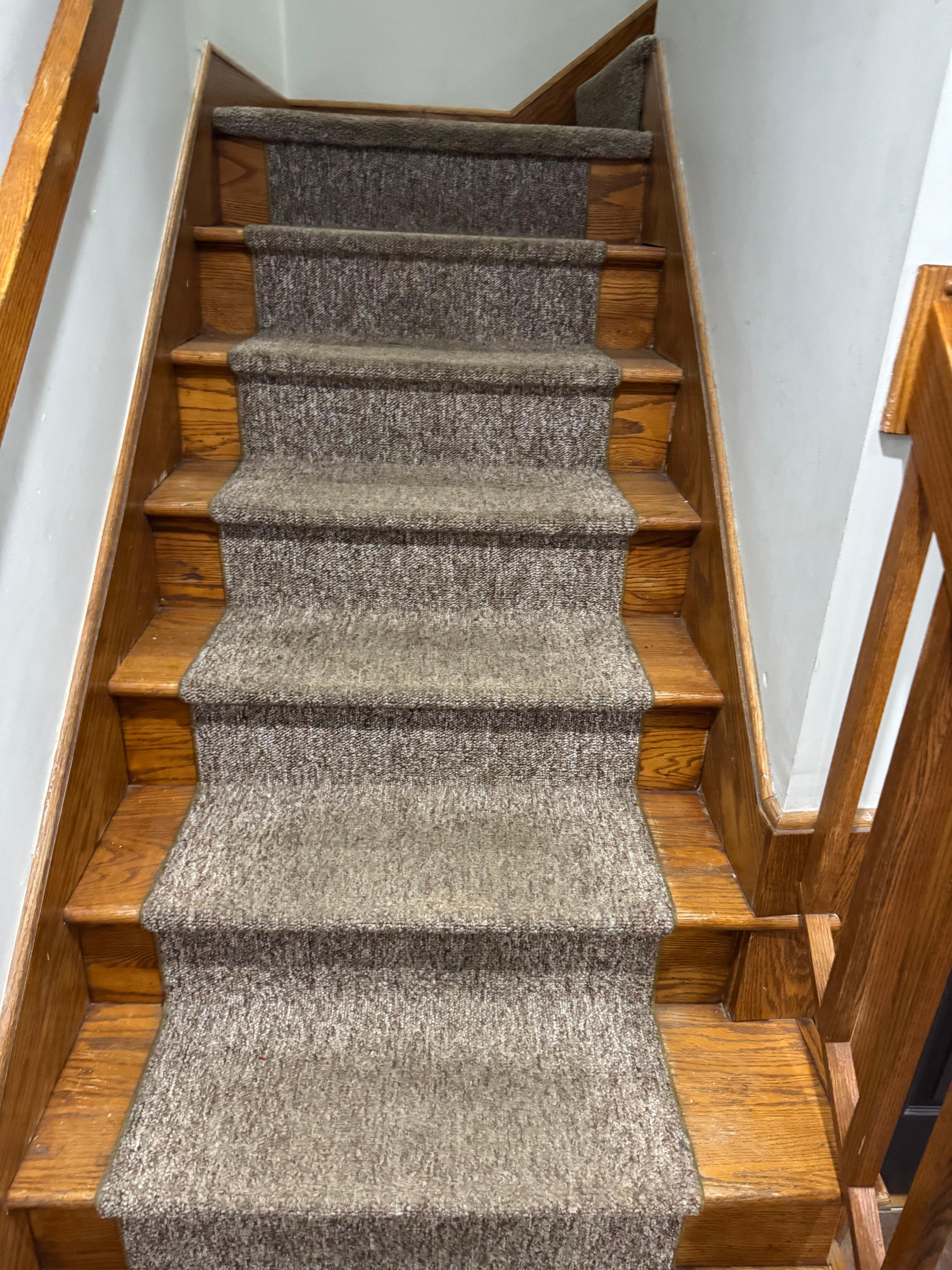 Filthy carpets and loose floor tiles are a theme here.