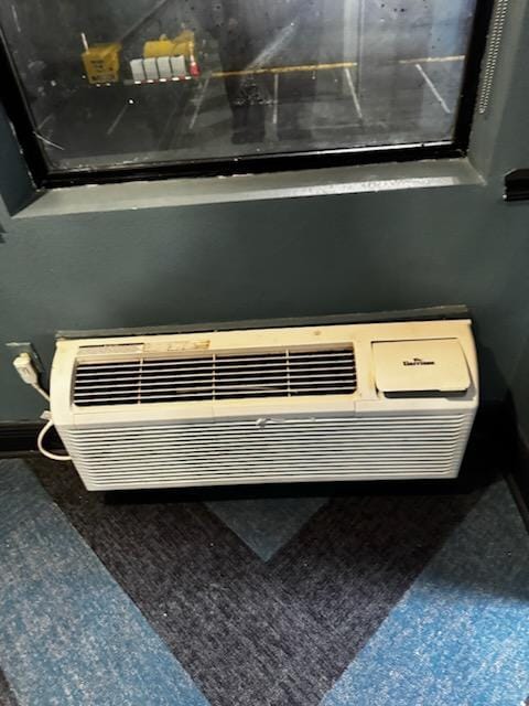 Smelt bad when on. Was also coming off the wall