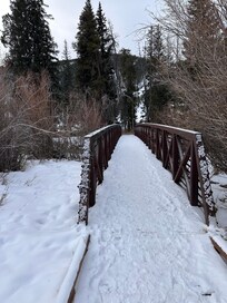 Bridge over to the Discovery area of Keystone.