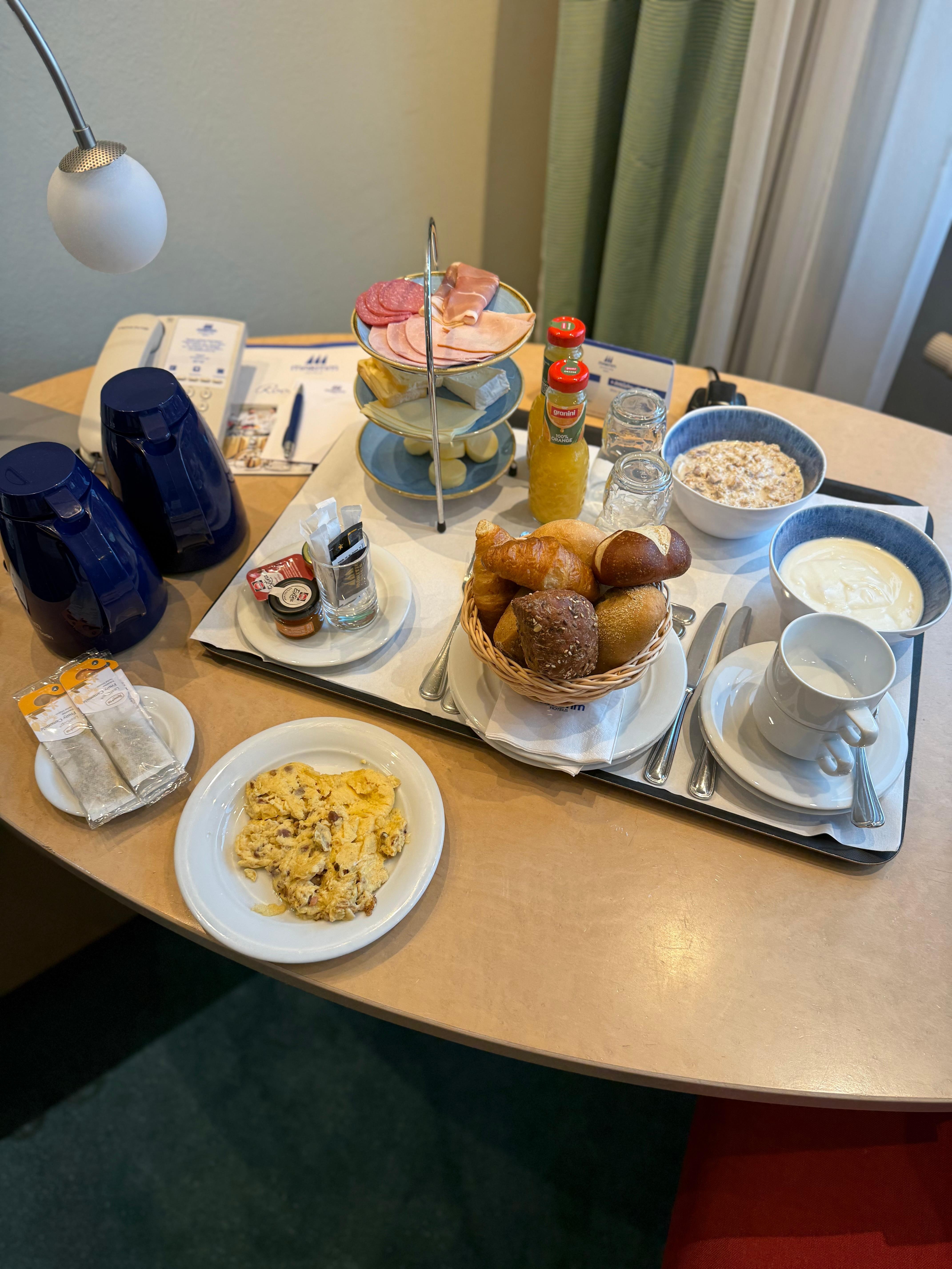 Room service 