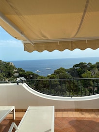 Camera superior vista mare