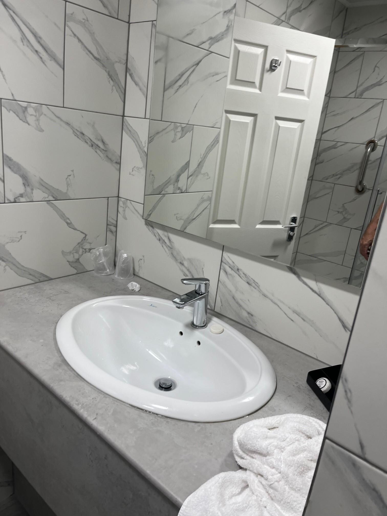 Small bathroom but all ok.