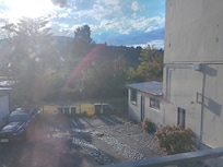 Parking/back yard