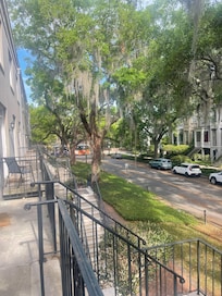 Street view from front porch. Forsyth park and the beautiful fountain is less than 2 min away!