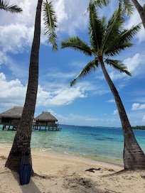 Maitai Polynesian Hotel Beach View