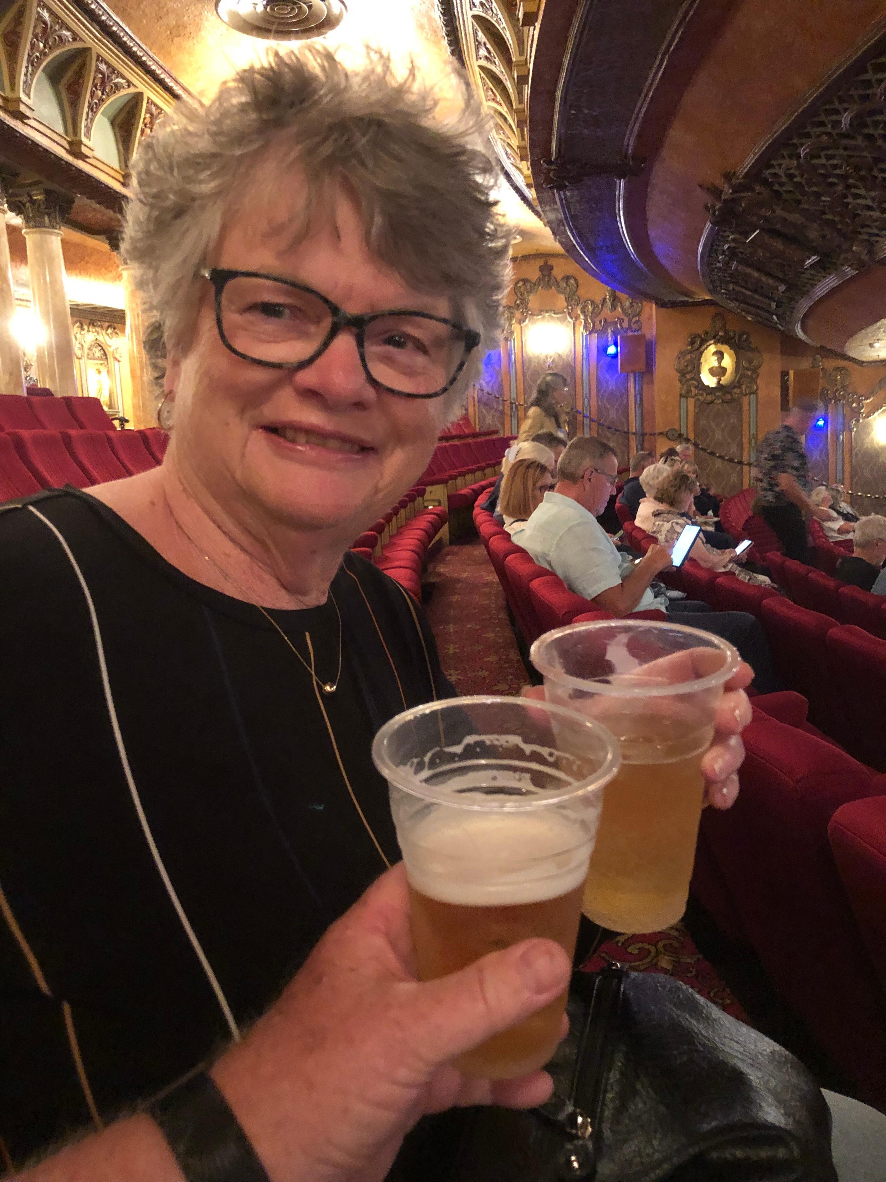 A night in Sydney at the theatre 