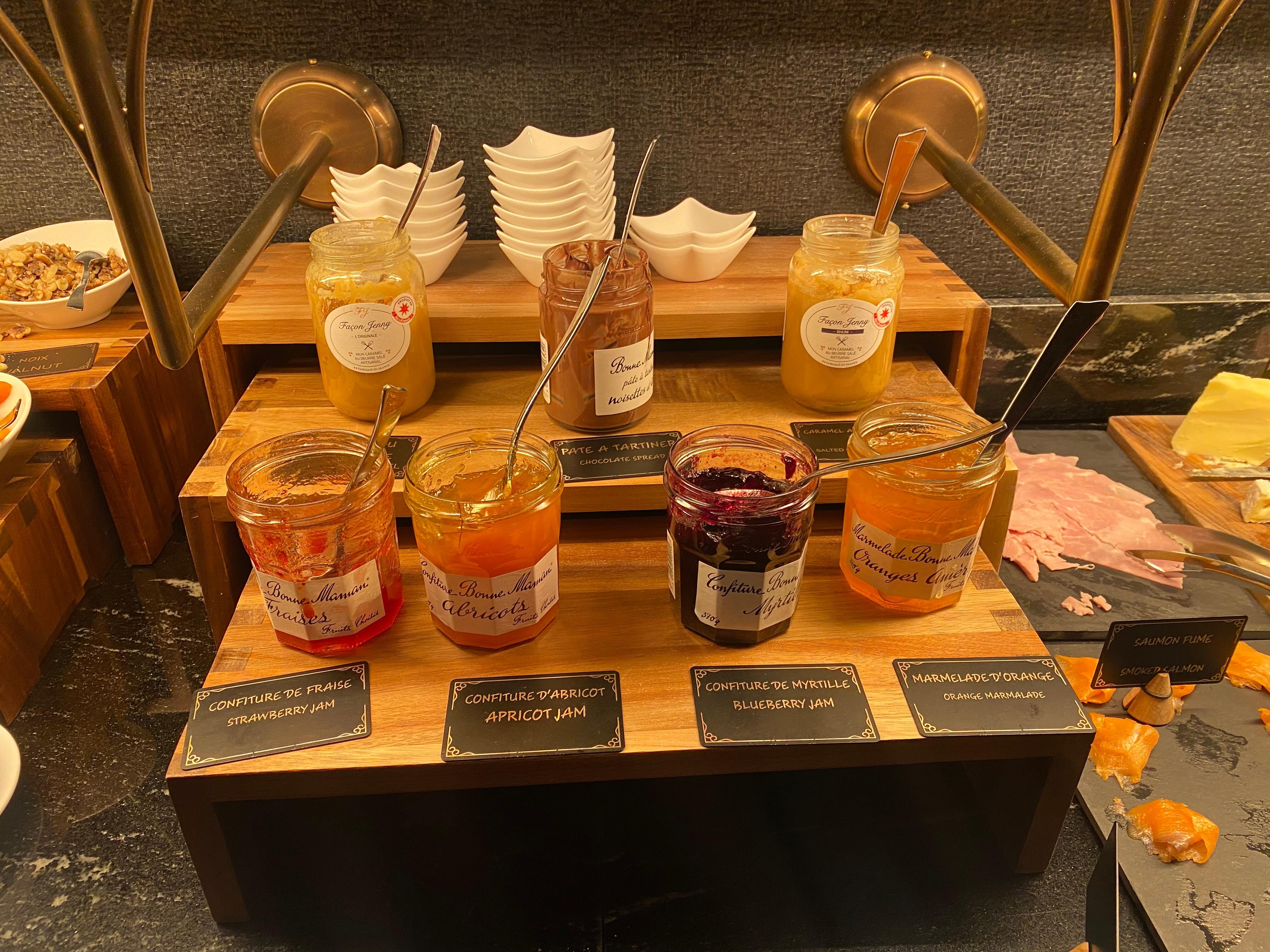 Buffet petit déjeuner 