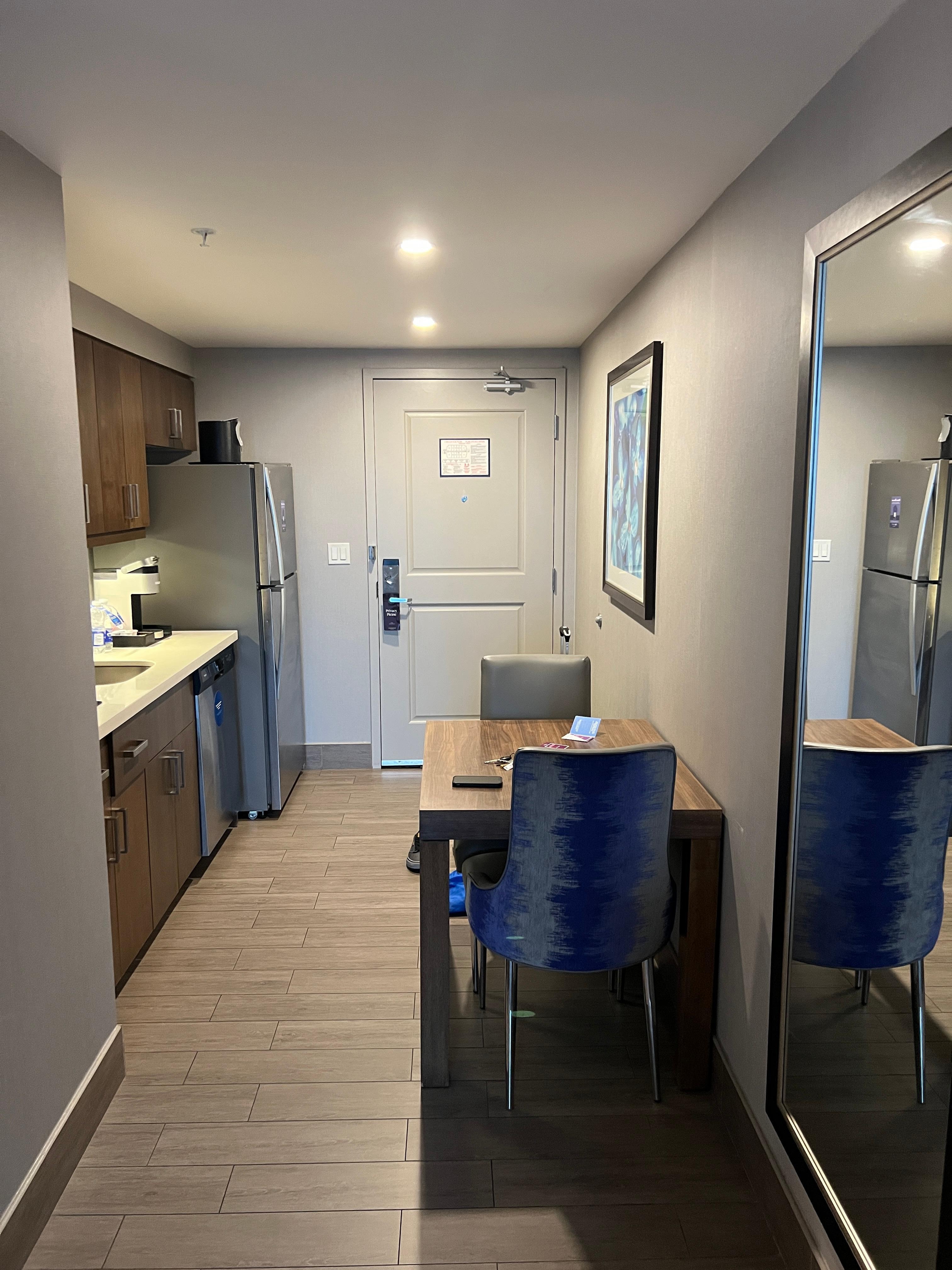 Kitchen Area, King Studio Suite