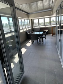 Enclosed deck