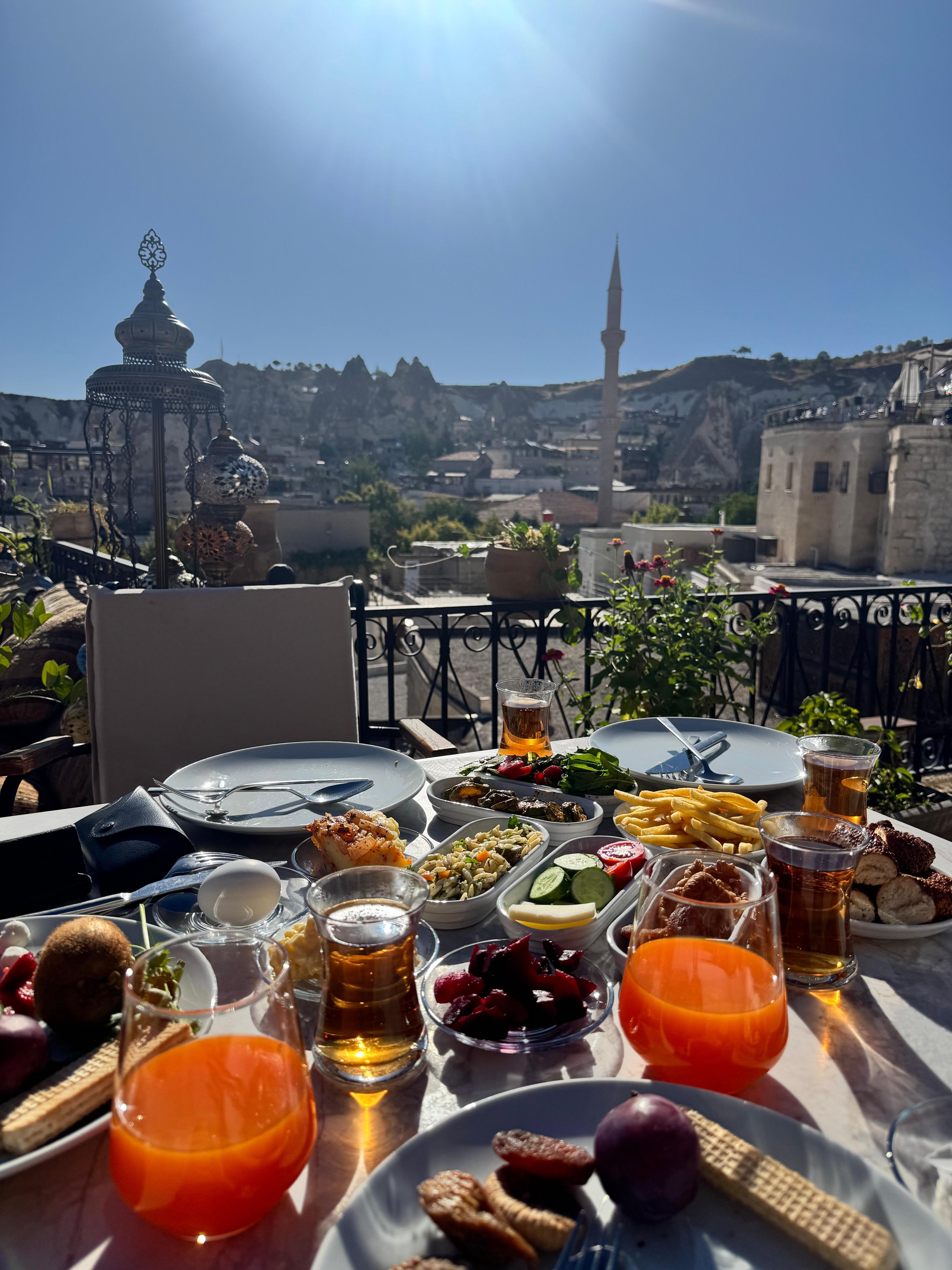 Breakfast with breathtaking views 