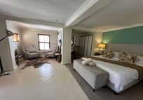 Schönes großes Zimmer