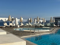 Early morning pool