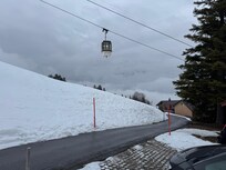 Foto vanaf het appartement met uitzicht op de lift.