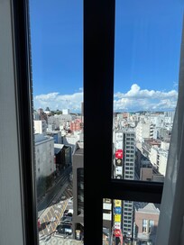 打開窗簾,看到熊本城